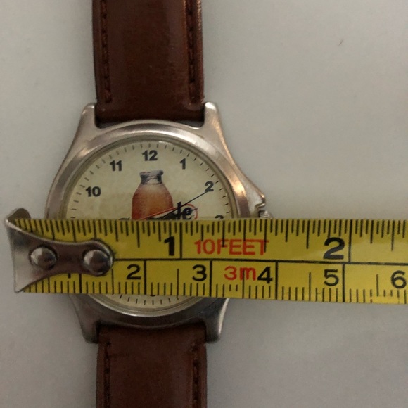 Men’s Snapple watch - Picture 4 of 6
